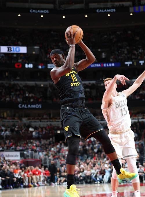 巴特勒谈勇士阵容深度:这对我们是好事 对其他球队是可怕的事情