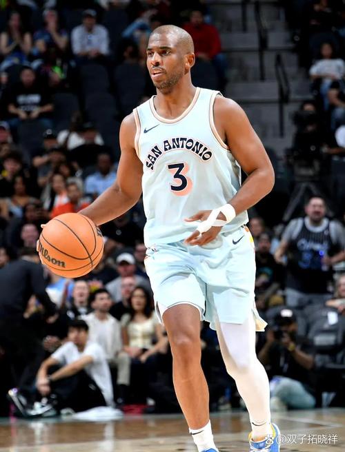 详细阅读:老了!保罗14分钟2中0没有得分送出2助攻3抢断 快攻空篮被大帽 老了!保罗14分钟2中0没有得分送出2助攻3抢断 快攻空篮被大帽