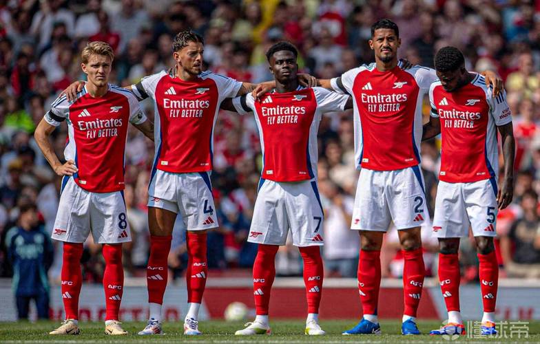 详细阅读:英超列阿森纳本月战绩:首支单月各赛事6连胜且未丢1球的英国球队 英超列阿森纳本月战绩:首支单月各赛事6连胜且未丢1球的英国球队