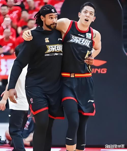 详细阅读::深圳与内线外援德玛吉奥-维金斯签约 球员首次登陆CBA :深圳与内线外援德玛吉奥-维金斯签约 球员首次登陆CBA