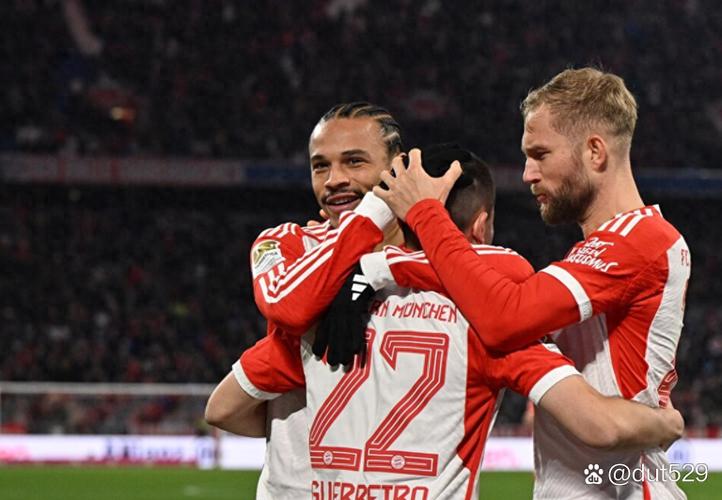 拜仁3-0勒沃库森全场数据：射门18-7，射正4-1，控球率59%-41%