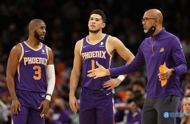 蒙蒂：很高兴布克打出如今的表现 我厌倦了人们谈论他的那些内容